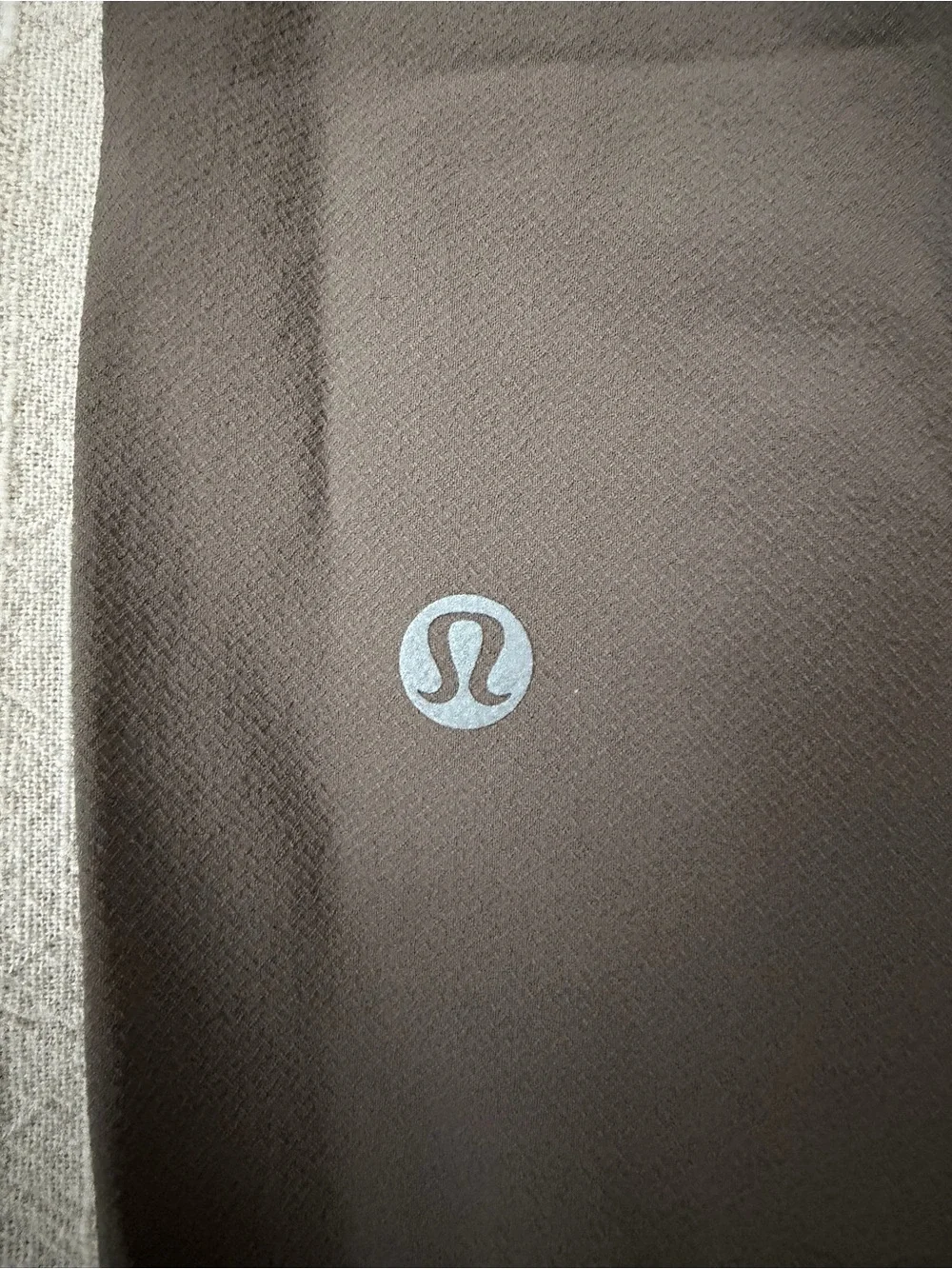 lululemon athletica women Taupe Lightweight Joggers Waist 25 Inseam 28